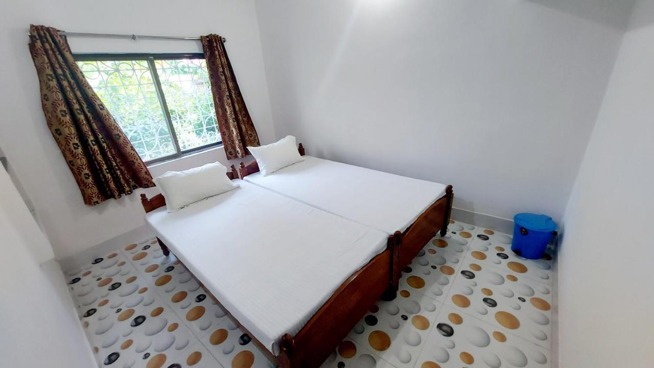 Nilam Guest House ブッダガヤ エクステリア 写真
